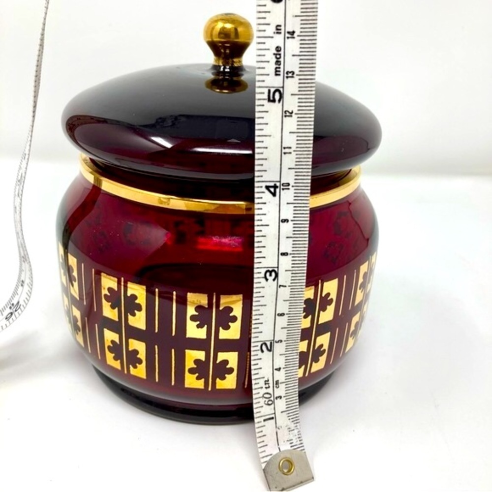 Beautiful bohemian glass jar in excellent condition with no flaws. - Picture 11 of 14